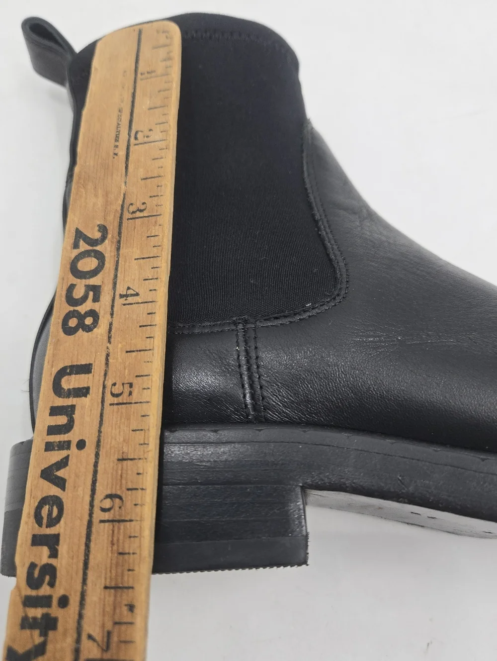 Reformation Alexa Chelsea Boots Black Leather Neoprene‎ Cuff Size 6